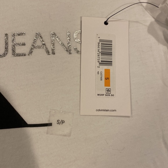 Calvin Klein Jeans T-shirt New w/tags Perfect Condition-Small - Picture 2 of 6